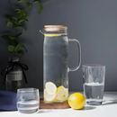 Kit com 2 Jarras de Vidro | 1L e 1,5L com Tampa de Bambu (OIKOS) - Refinado Lar